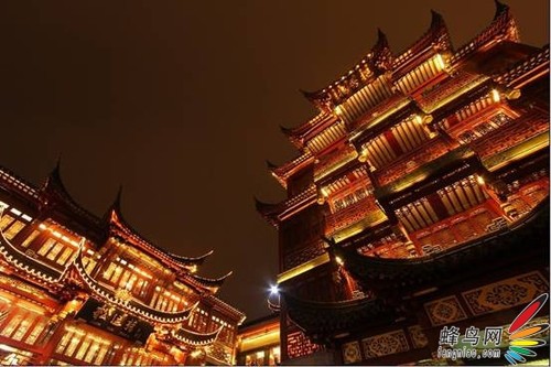 佳能EOS 60D下的魅惑夜上海 佳能EOS 60D下的魅惑夜上海